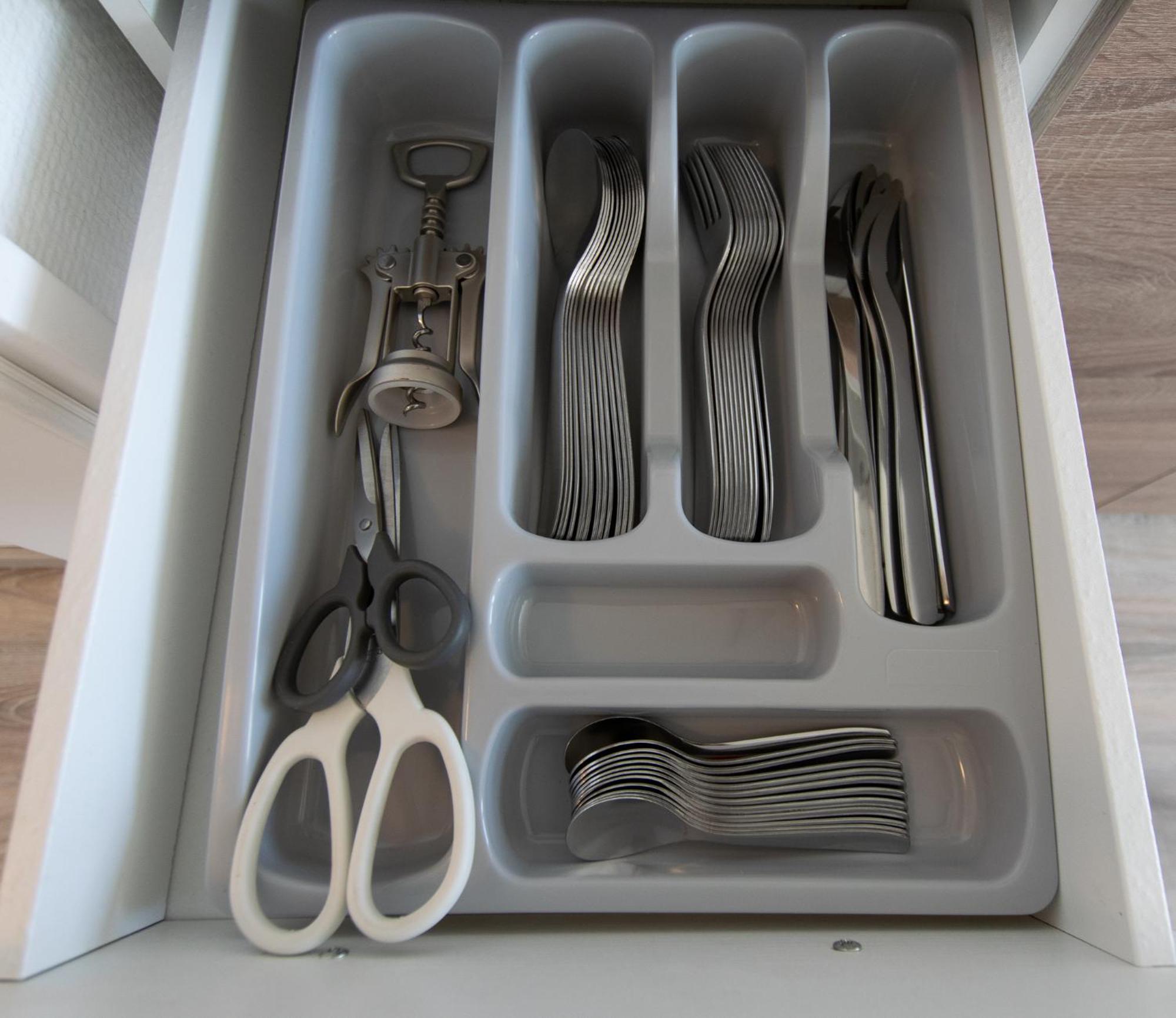 Apartment Tolstov - Center With 5 - 10 Min Messe Dus